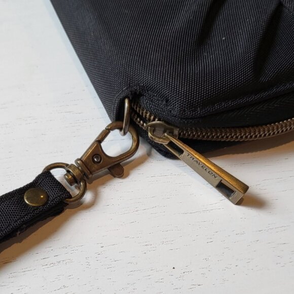 Travelon Zipper Wristlet Wallet Black with Purple Lining - Picture 2 of 9